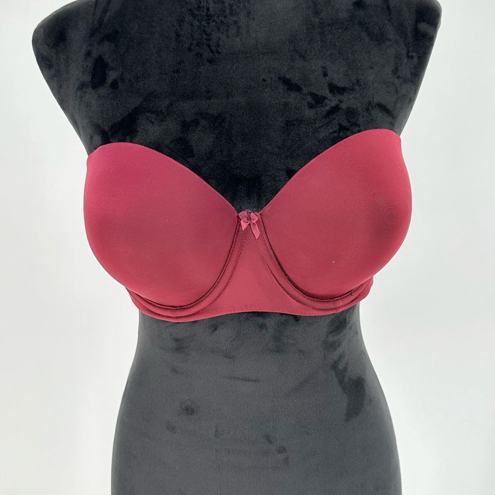 Torrid Curve Bombshell Everyday Maroon Burgandy Strapless Sz 38D Push-Up Bra G7